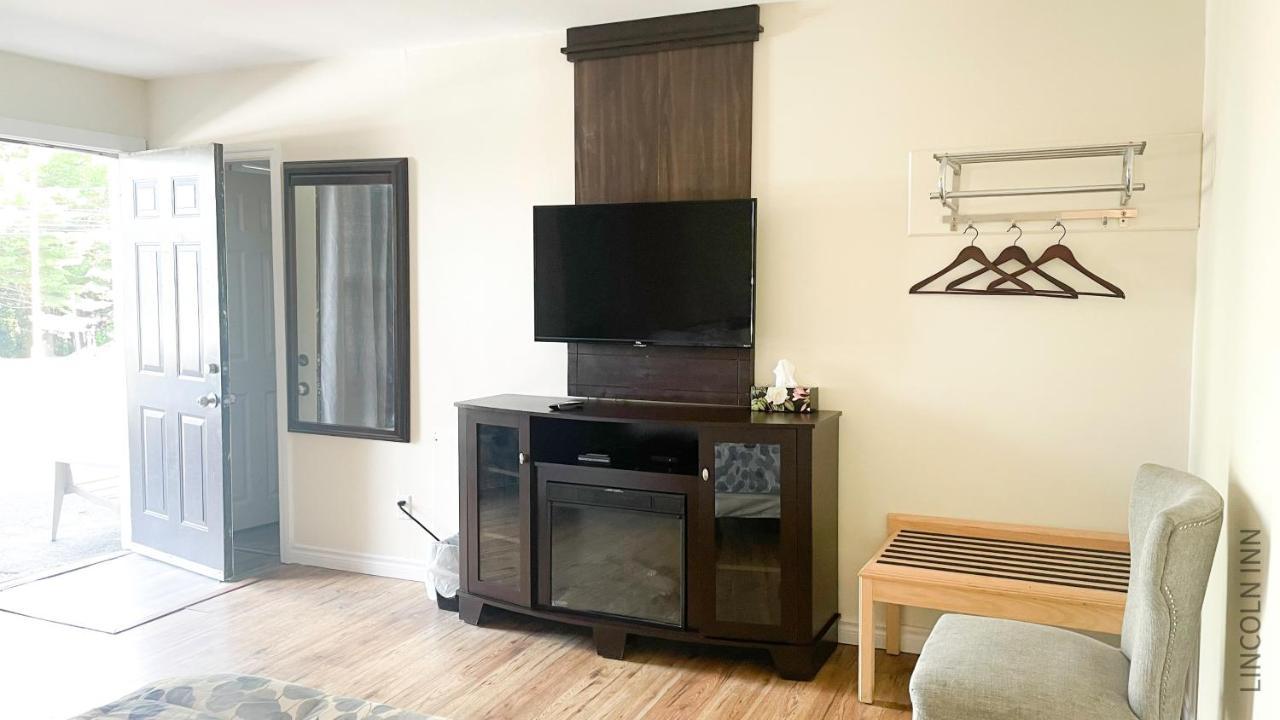 Lincoln Inn Фредериктън Екстериор снимка