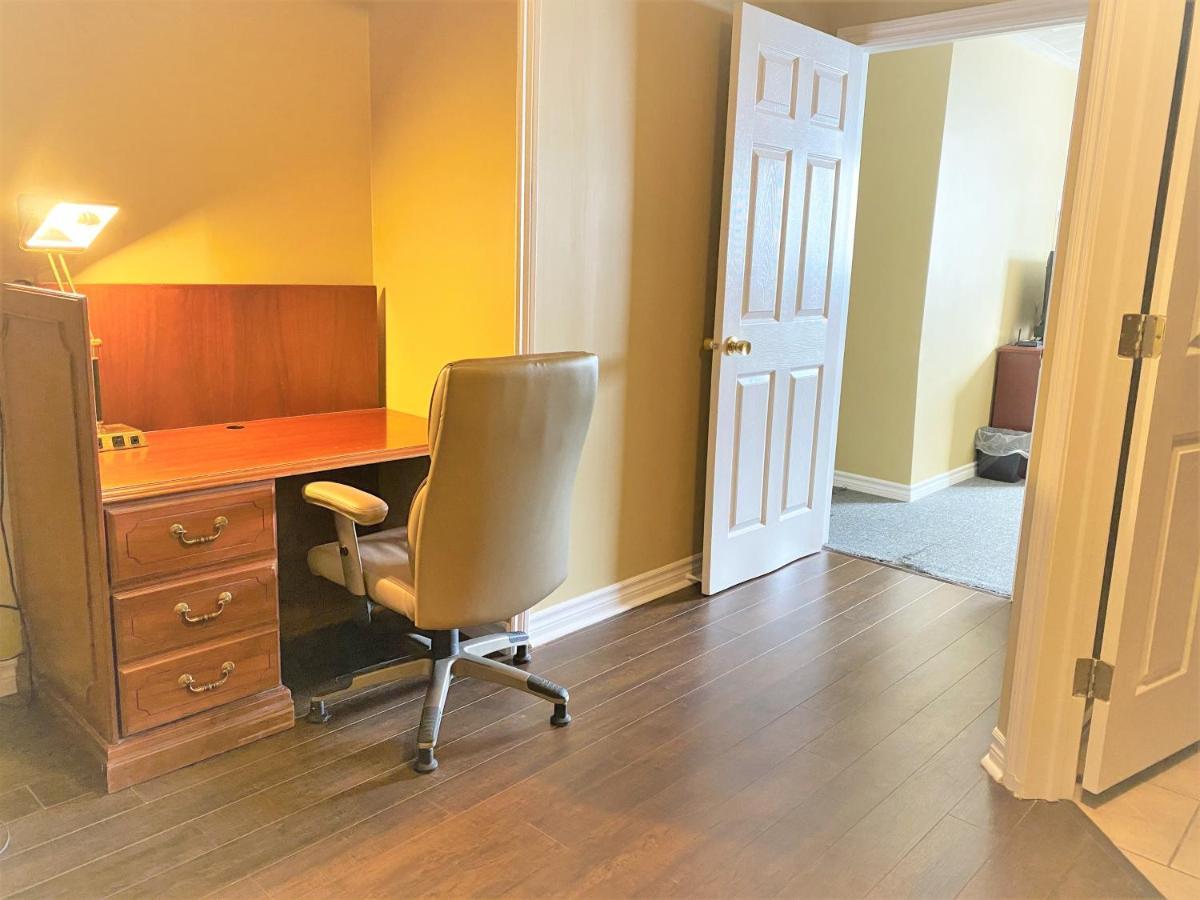 Lincoln Inn Фредериктън Екстериор снимка